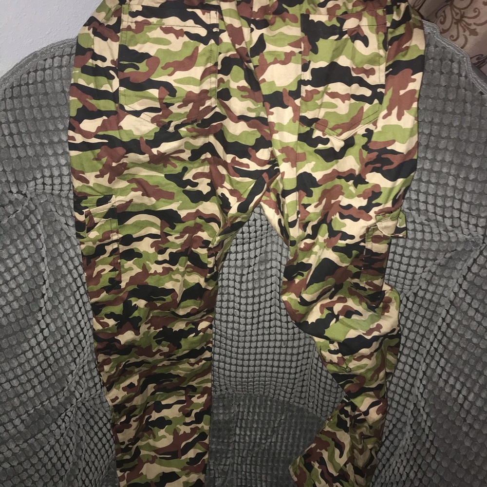 Brand new without tags camo slim fit joggers